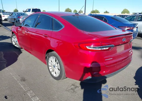 2020 Ford Fusion Plug-In Hybrid Titanium из США, поврежденный, VIN 3FA6P0SU3LR234519